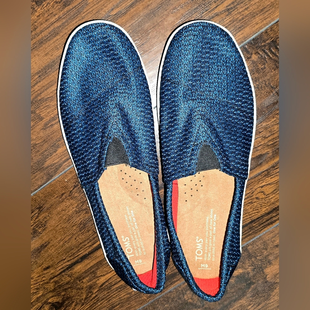 TOMS Men's Blue Slip-On Shoes